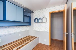 Apartamento com 80m², 2 dormitórios no bairro Passo da Areia em Porto Alegre para Alugar