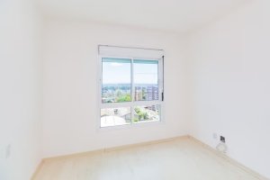 Apartamento com 60m², 2 dormitórios no bairro Três Figueiras em Porto Alegre para Alugar