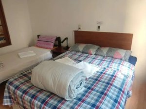 Casa com 300m², 6 dormitórios no bairro Centro Histórico em Porto Alegre para Alugar