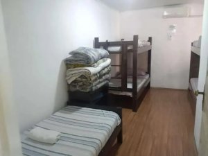 Casa com 300m², 6 dormitórios no bairro Centro Histórico em Porto Alegre para Alugar