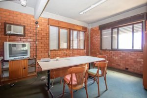 Depósito com 790m² no bairro Jardim Itu em Porto Alegre para Alugar