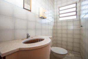 Depósito com 790m² no bairro Jardim Itu em Porto Alegre para Alugar