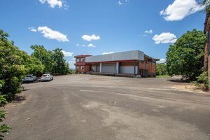 Depósito com 790m² no bairro Jardim Itu em Porto Alegre para Alugar