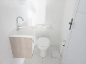 Loja com 73m² no bairro Azenha em Porto Alegre para Alugar