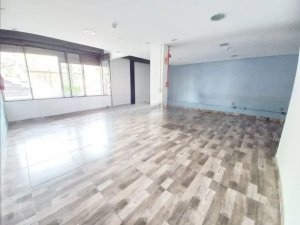 Loja com 73m² no bairro Azenha em Porto Alegre para Alugar