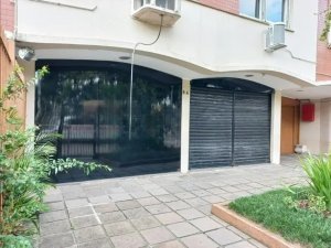 Loja com 73m² no bairro Azenha em Porto Alegre para Alugar