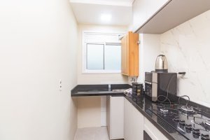 Apartamento com 50m², 2 dormitórios no bairro Humaitá em Porto Alegre para Alugar