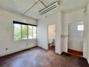 Casa comercial com 180m² no bairro Jardim Botânico em Porto Alegre para Alugar