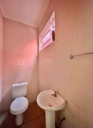 Casa comercial com 180m² no bairro Jardim Botânico em Porto Alegre para Alugar