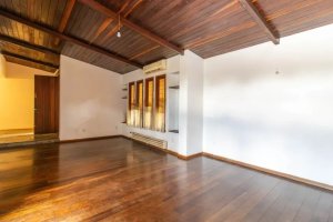 Casa comercial com 450m² no bairro Boa Vista em Porto Alegre para Alugar