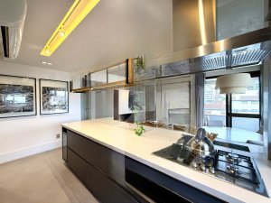 Apartamento com 92m², 2 dormitórios no bairro Petrópolis em Porto Alegre para Alugar