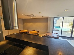 Apartamento com 41m², 1 dormitório no bairro Menino Deus em Porto Alegre para Alugar