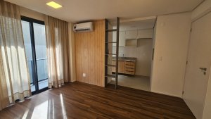 Apartamento com 41m², 1 dormitório no bairro Menino Deus em Porto Alegre para Alugar