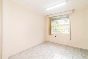 Casa com 140m², 3 dormitórios no bairro Farroupilha em Porto Alegre para Alugar