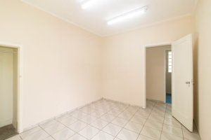 Casa com 140m², 3 dormitórios no bairro Farroupilha em Porto Alegre para Alugar
