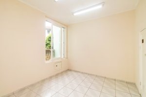 Casa com 140m², 3 dormitórios no bairro Farroupilha em Porto Alegre para Alugar