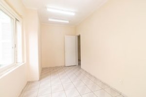 Casa com 140m², 3 dormitórios no bairro Farroupilha em Porto Alegre para Alugar