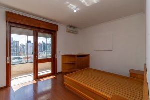 Apartamento com 111m², 2 dormitórios no bairro Menino Deus em Porto Alegre para Alugar