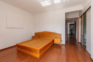 Apartamento com 111m², 2 dormitórios no bairro Menino Deus em Porto Alegre para Alugar