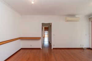 Apartamento com 111m², 2 dormitórios no bairro Menino Deus em Porto Alegre para Alugar