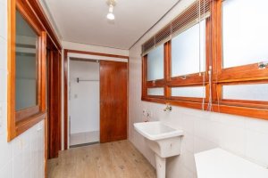 Apartamento com 111m², 2 dormitórios no bairro Menino Deus em Porto Alegre para Alugar
