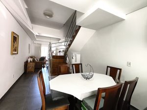 Casa com 103m², 2 dormitórios no bairro Hípica em Porto Alegre para Alugar