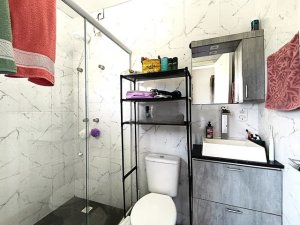 Casa com 103m², 2 dormitórios no bairro Hípica em Porto Alegre para Alugar