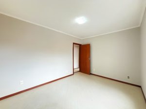 Apartamento com 95m², 3 dormitórios no bairro Santana em Porto Alegre para Alugar