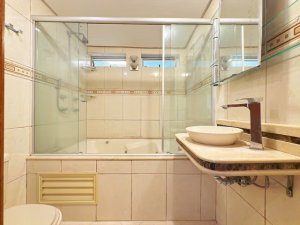Apartamento com 95m², 3 dormitórios no bairro Santana em Porto Alegre para Alugar