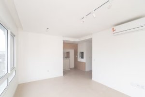 Apartamento com 70m², 2 dormitórios no bairro Moinhos de Vento em Porto Alegre para Alugar