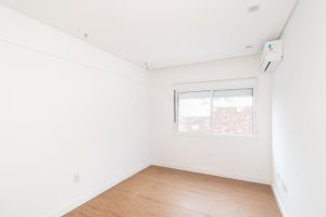 Apartamento com 70m², 2 dormitórios no bairro Moinhos de Vento em Porto Alegre para Alugar