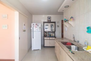 Apartamento com 120m², 3 dormitórios no bairro Moinhos de Vento em Porto Alegre para Alugar