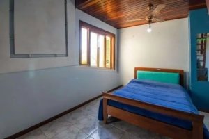 Casa com 210m², 4 dormitórios no bairro Serraria em Porto Alegre para Alugar