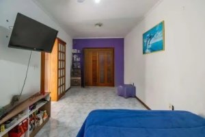 Casa com 210m², 4 dormitórios no bairro Serraria em Porto Alegre para Alugar