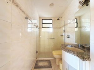 Apartamento com 111m², 3 dormitórios no bairro Boa Vista em Porto Alegre para Alugar