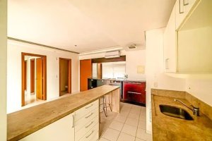 Apartamento com 57m², 1 dormitório no bairro Três Figueiras em Porto Alegre para Alugar