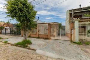Casa com 228m², 3 dormitórios no bairro Jardim Itu em Porto Alegre para Alugar