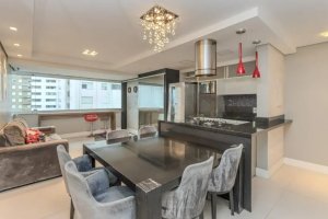 Apartamento com 79m², 3 dormitórios no bairro Jardim Carvalho em Porto Alegre para Alugar