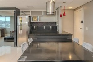 Apartamento com 79m², 3 dormitórios no bairro Jardim Carvalho em Porto Alegre para Alugar