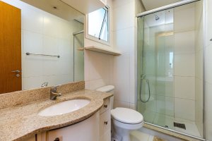 Apartamento com 36m², 1 dormitório no bairro Três Figueiras em Porto Alegre para Alugar
