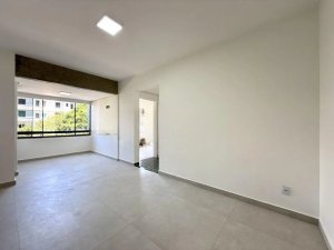Apartamento com 66m², 2 dormitórios no bairro Cristo Redentor em Porto Alegre para Alugar