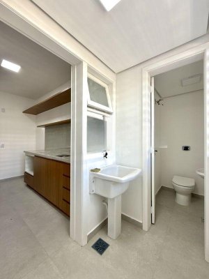 Apartamento com 66m², 2 dormitórios no bairro Cristo Redentor em Porto Alegre para Alugar