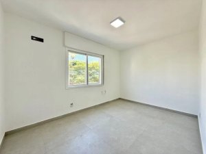Apartamento com 66m², 2 dormitórios no bairro Cristo Redentor em Porto Alegre para Alugar