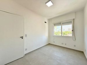 Apartamento com 66m², 2 dormitórios no bairro Cristo Redentor em Porto Alegre para Alugar