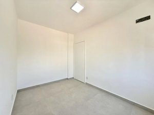 Apartamento com 66m², 2 dormitórios no bairro Cristo Redentor em Porto Alegre para Alugar