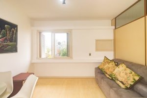 Apartamento com 35m², 2 dormitórios no bairro Centro Histórico em Porto Alegre para Alugar
