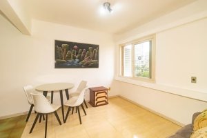 Apartamento com 35m², 2 dormitórios no bairro Centro Histórico em Porto Alegre para Alugar