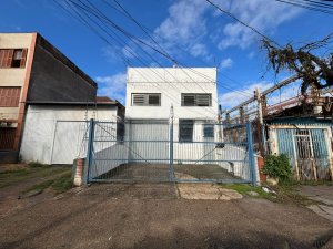Depósito com 350m² no bairro Navegantes em Porto Alegre para Alugar