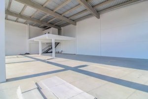 Loja com 360m² no bairro Cristal em Porto Alegre para Alugar