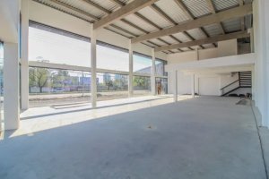 Loja com 360m² no bairro Cristal em Porto Alegre para Alugar